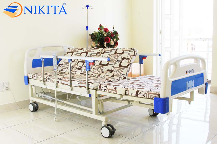 Giường điện y tế NIKITA DCN16