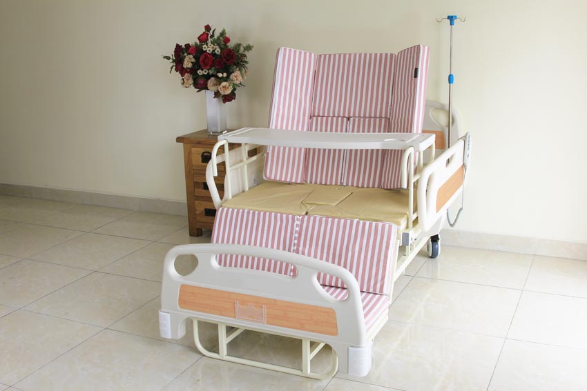 Giường cho người bệnh tại nhà LUCASS GB4