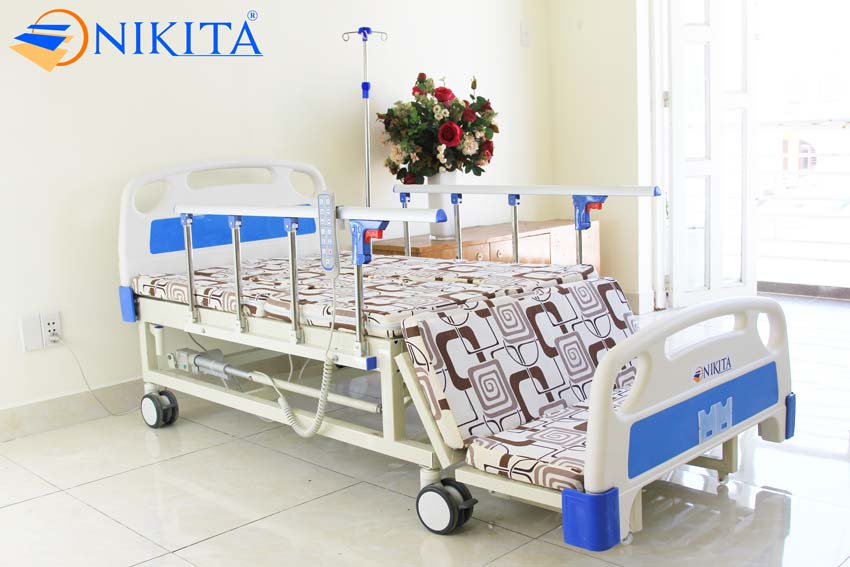 Giường điện y tế đa chức năng NIKITA DCN16
